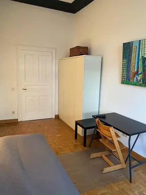 Bedroom; wood floor, natural light
