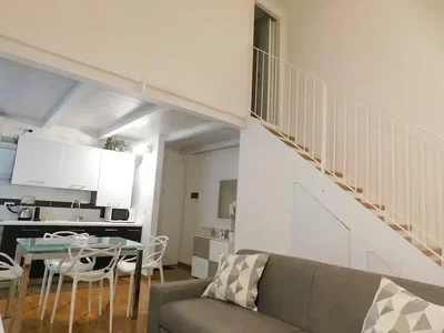 Wohnzimmer; küchengeräte, tageslicht, moderner stil