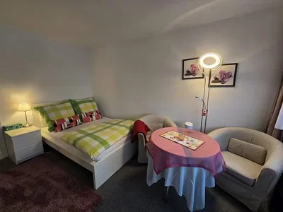 Schlafzimmer; tageslicht, moderner stil