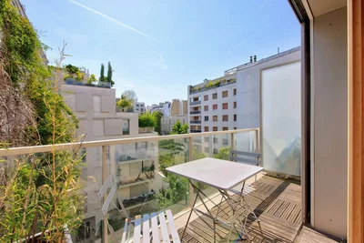 Balkon; blick, tageslicht, holzboden
