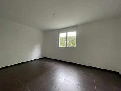 Sonstiges; fliesenboden, tageslicht