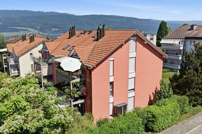 Haus und umgebung; blick, tageslicht