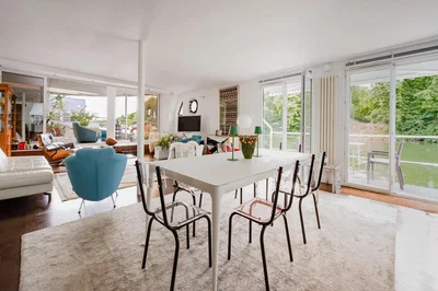 Wohnzimmer; tageslicht, moderner stil