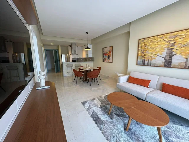 Wohnzimmer; fliesenboden, tageslicht, moderner stil