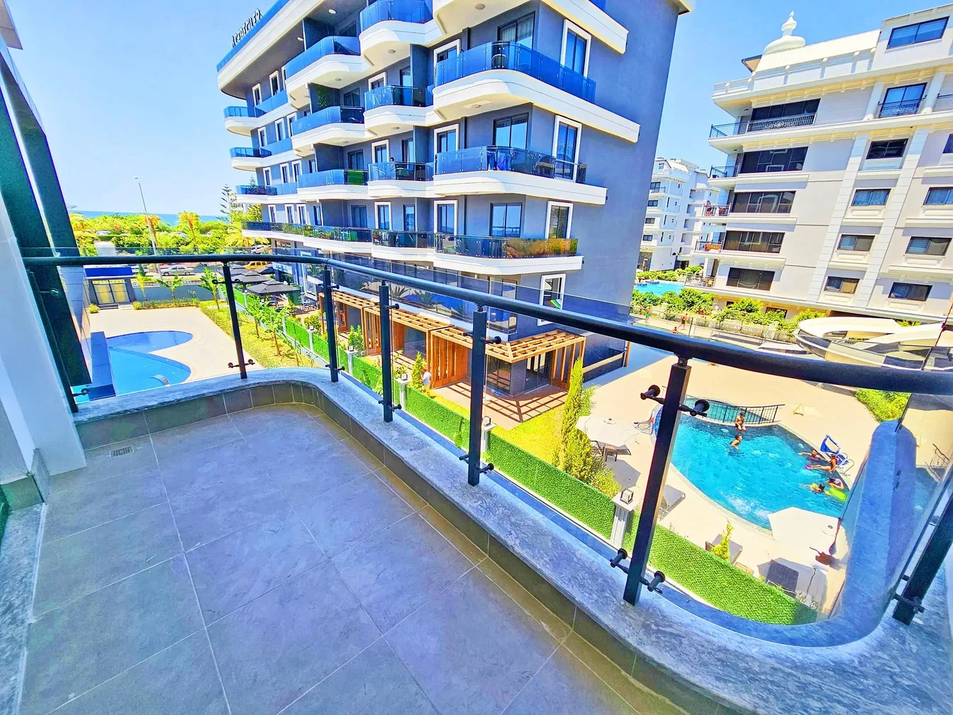 Balcony; tile floor, view, natural light