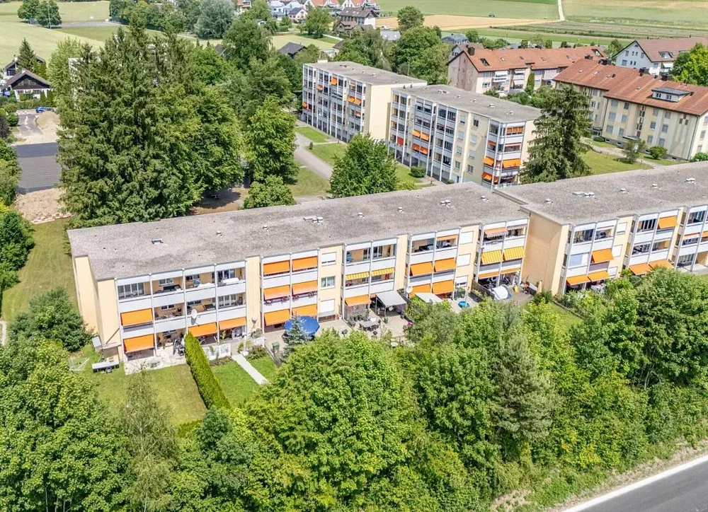 Haus und umgebung; blick, tageslicht