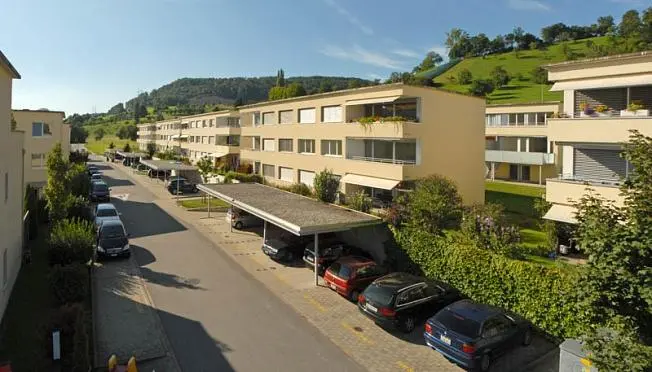 Haus und umgebung; blick