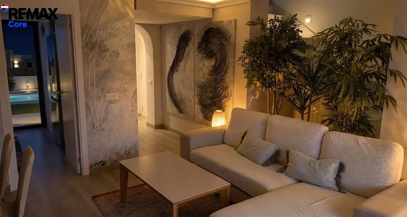 Oturma odası; doğal ışık, modern stil