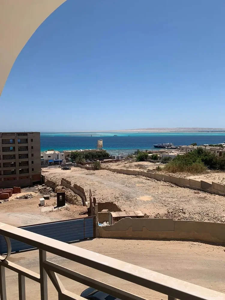 Balcony; view, natural light