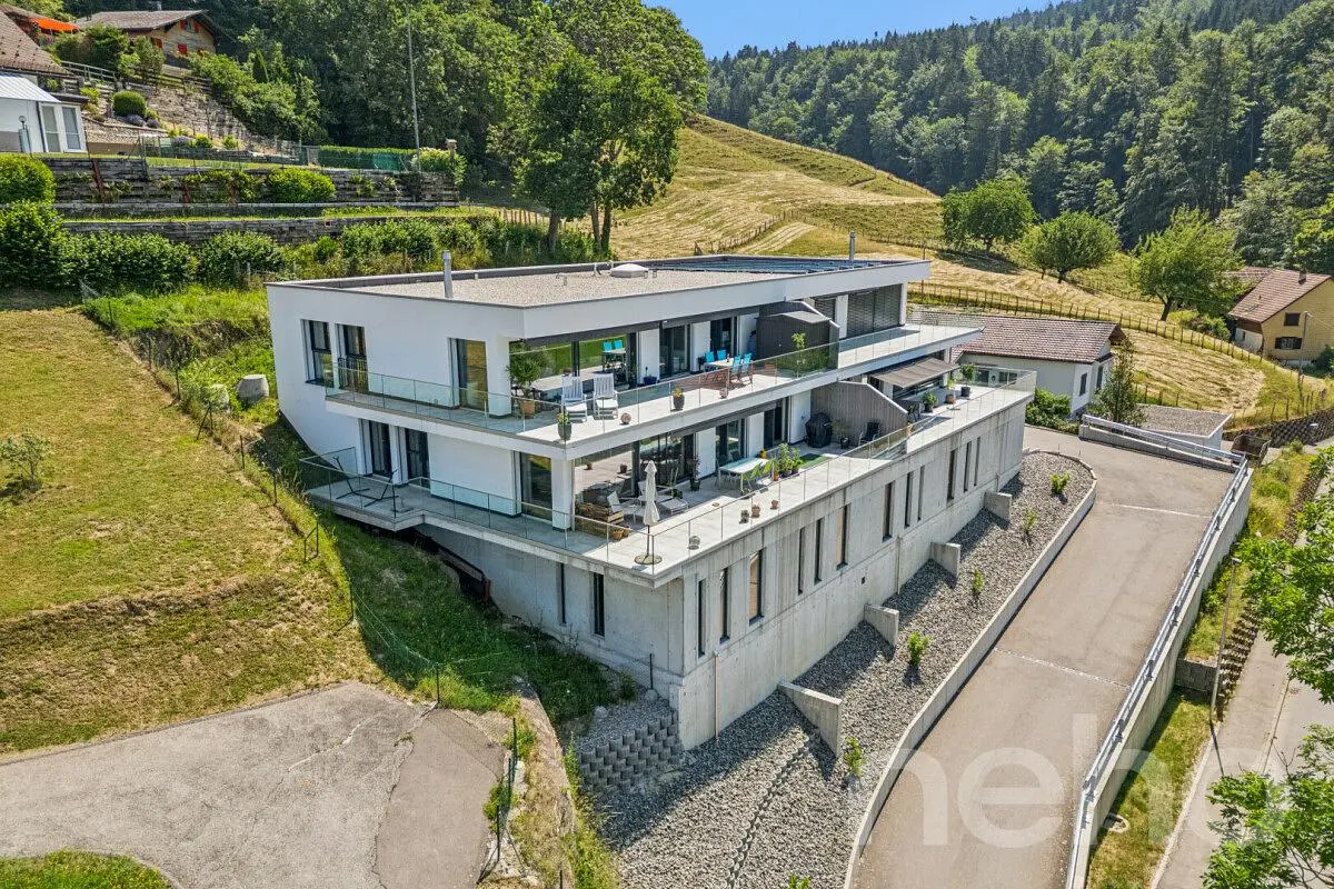Kuća i okolina