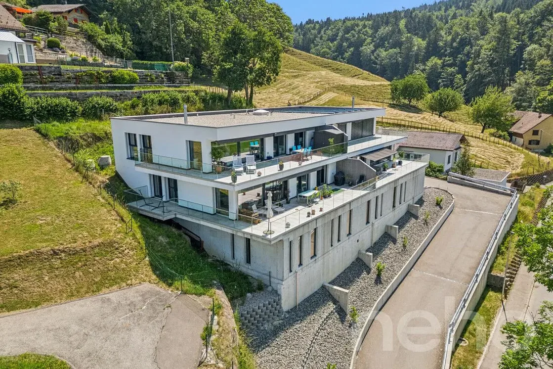 Maison et environs