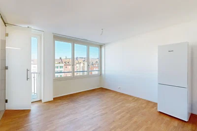 Küche; holzboden, blick, tageslicht