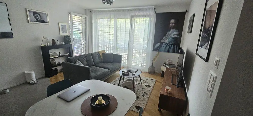 Wohnzimmer; tageslicht, moderner stil