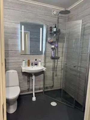 Banyo; fayans zemin