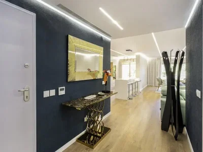 Autre; parquet, lumière naturelle, style moderne