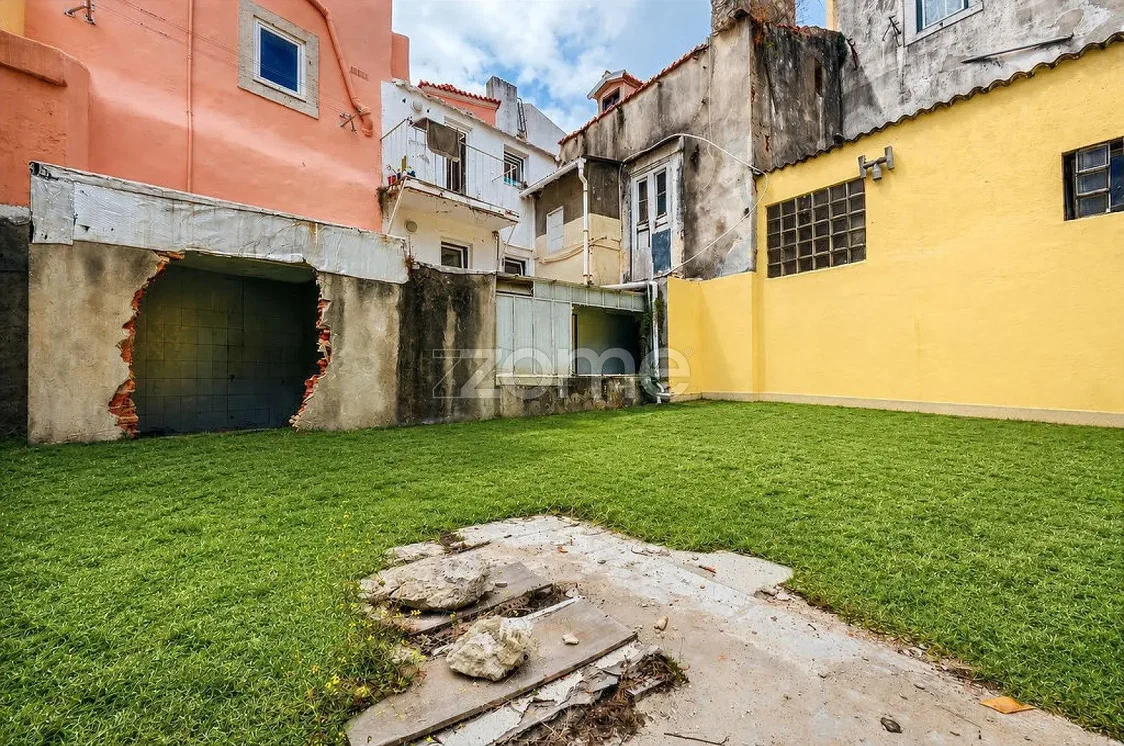 Casa e arredores