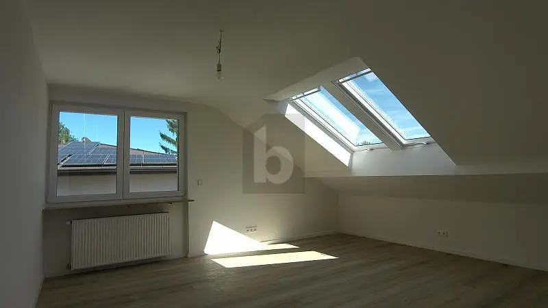 Kinderzimmer; tageslicht, holzboden