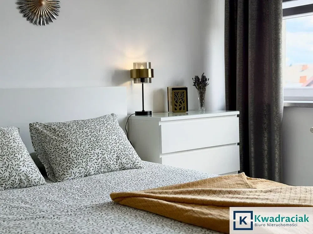 Chambre; lumière naturelle, style moderne
