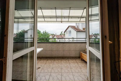 Balkon; fliesenboden, blick