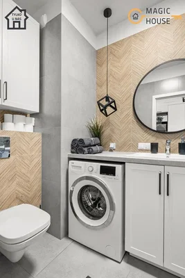 Toilettes; carrelage, poutres en bois, rénové, lumière naturelle