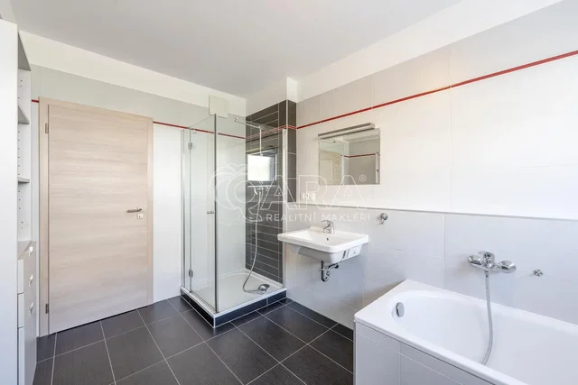 Bathroom; tile floor, natural light, renovated