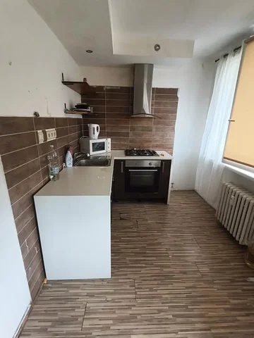 Kuchyně; kuchyňské spotřebiče, dlažba