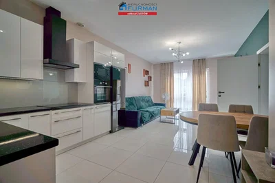 Wohnzimmer; küchengeräte, tageslicht, moderner stil, fliesenboden