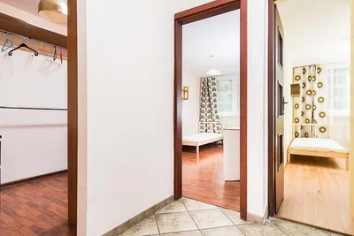 Autre; parquet, carrelage, lumière naturelle