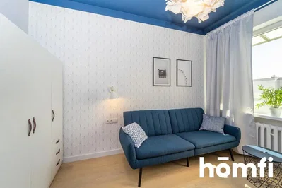 Oturma odası; doğal ışık, modern stil
