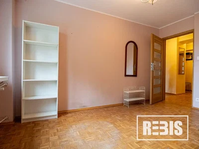 Sonstiges; holzboden, tageslicht