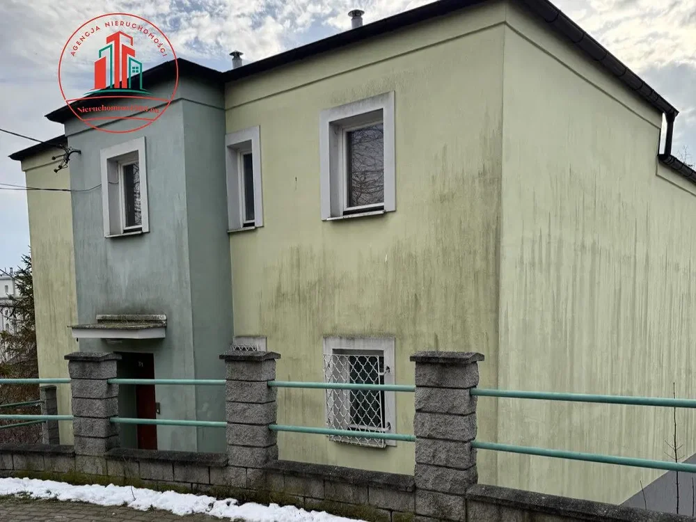 Hiša in okolica