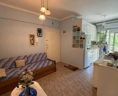 Living room; tile floor, natural light