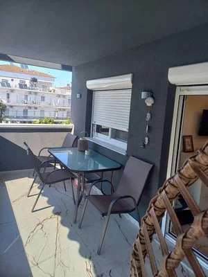 Balcony; view, tile floor, natural light
