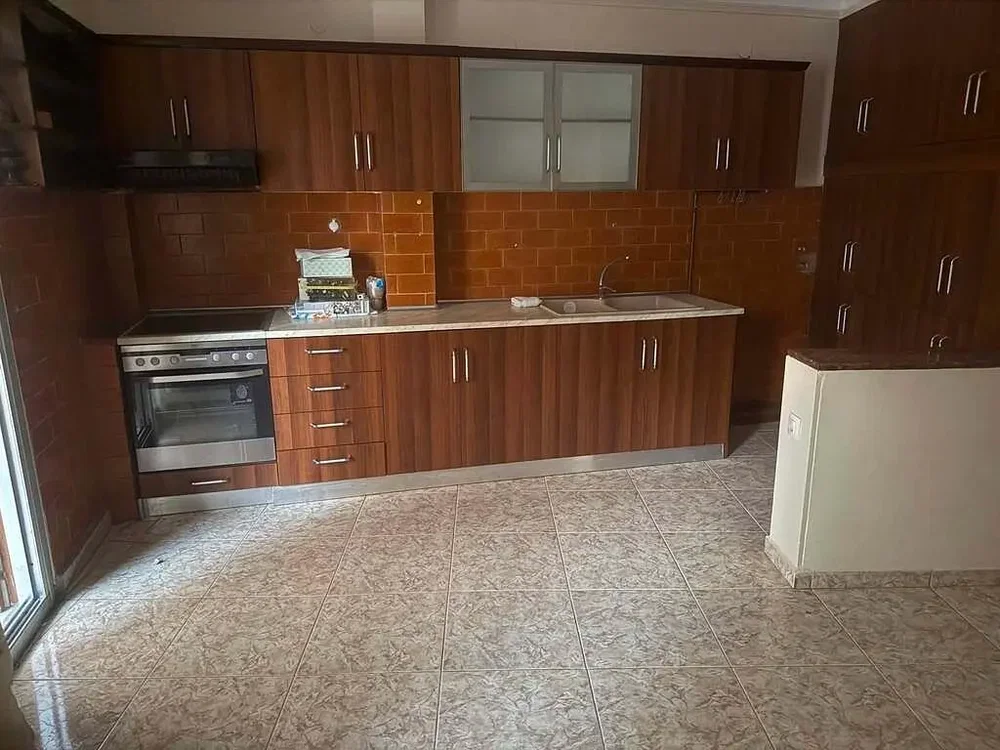 Cuisine; électroménager, carrelage