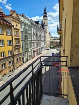 Balcon; vue, carrelage