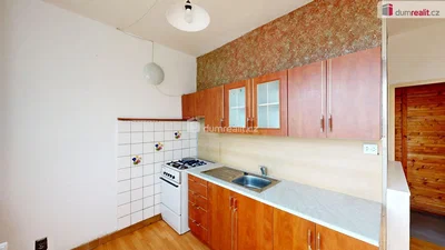 Küche; küchengeräte, fliesenboden, holzboden