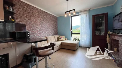 Salón; vista, chimenea, luz natural, estilo moderno