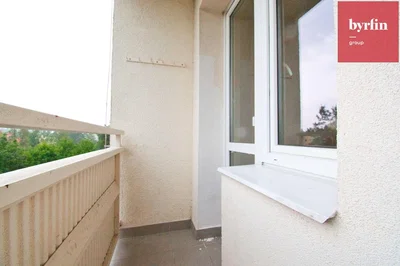 Balcony; view, natural light