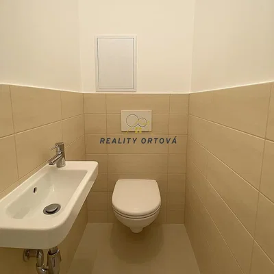 Toilette; fliesenboden
