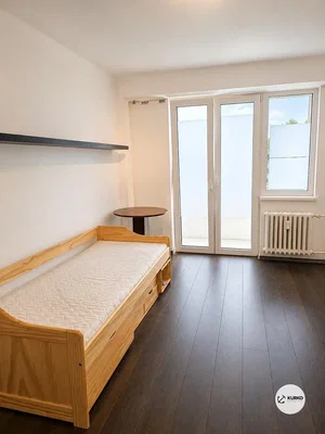 Chambre; parquet, lumière naturelle
