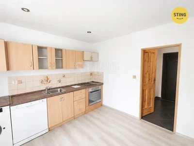 Kitchen; kitchen appliances, natural light, wood floor