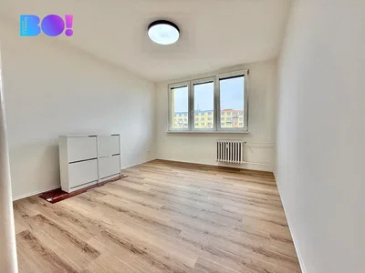 Bedroom; wood floor, natural light