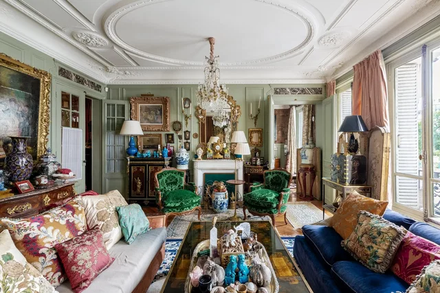 Salon