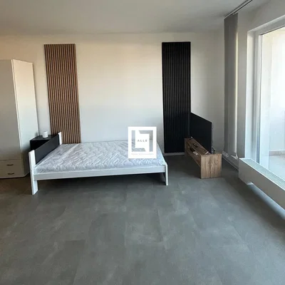 Bedroom; natural light, tile floor