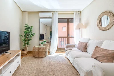 Soggiorno; luce naturale, stile moderno
