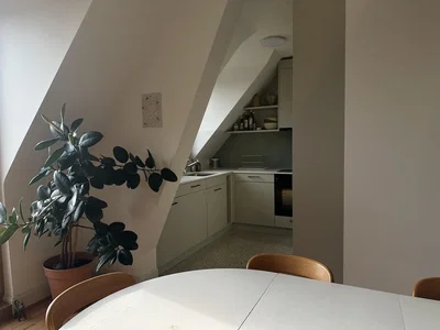 Cuisine; lumière naturelle, carrelage