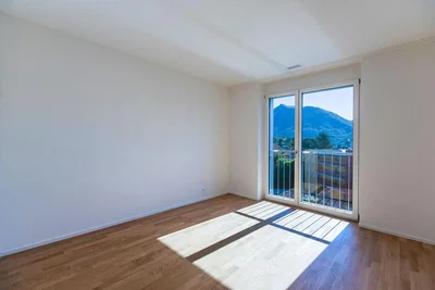 Chambre; parquet, lumière naturelle, vue