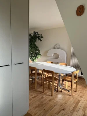 Salon; parquet, lumière naturelle