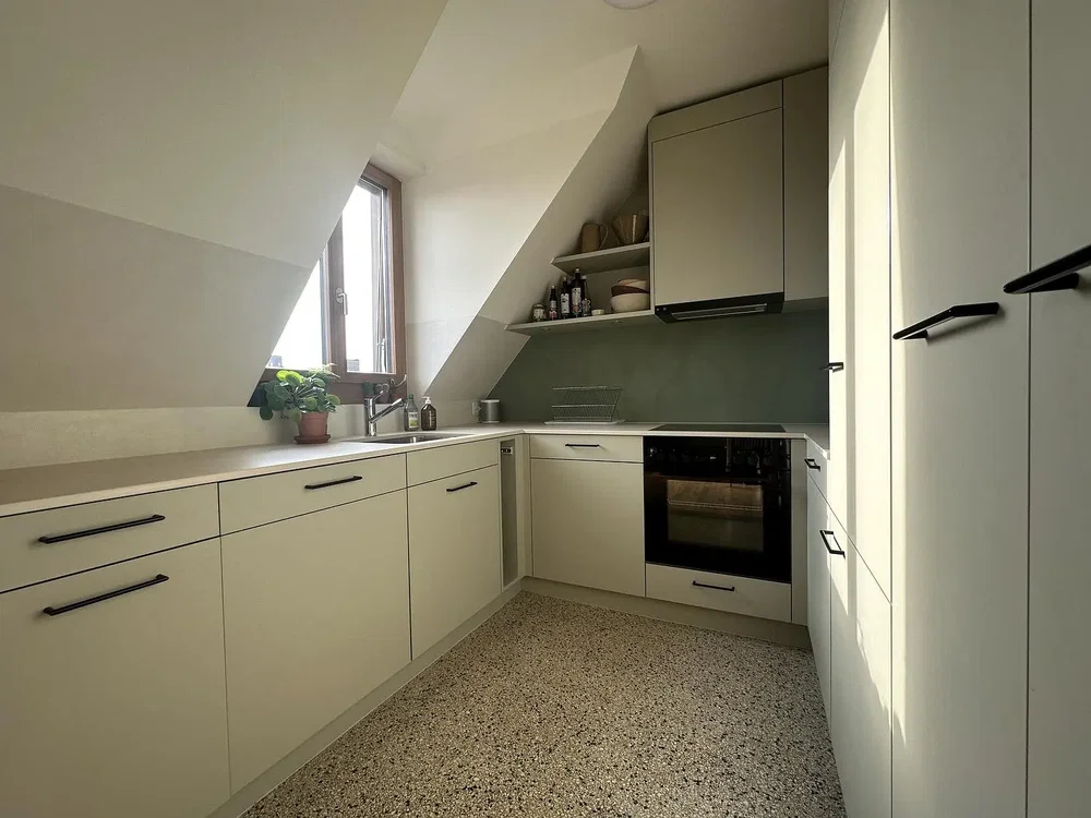 Cuisine; électroménager, lumière naturelle, rénové