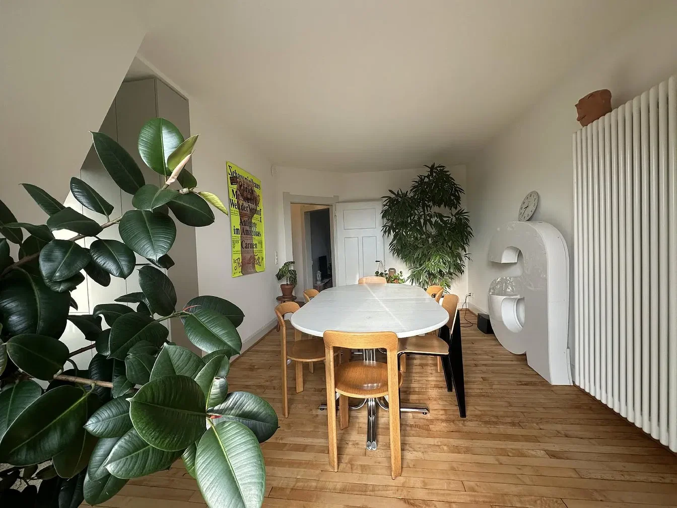 Salon; parquet, lumière naturelle